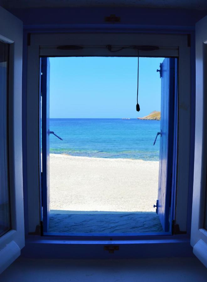 The Charming Beach House, Ideal For 4 To 5 People Ioulis Екстер'єр фото