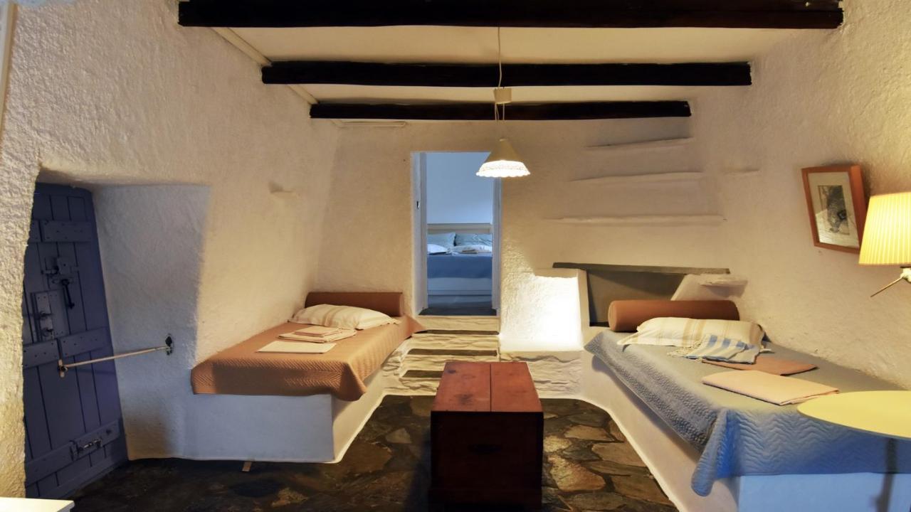The Charming Beach House, Ideal For 4 To 5 People Ioulis Екстер'єр фото
